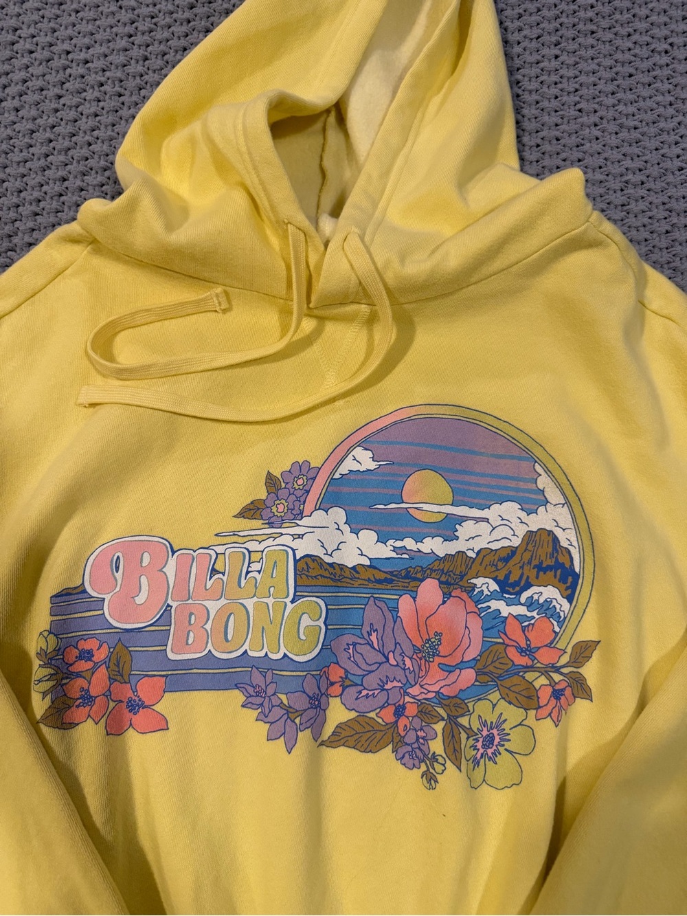 Billabong Pale Yellow Hoodie with Subtle Graphic - Picture 2 of 3